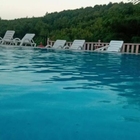 Zumrut Bahce Motel Gokcedere Eksteriør bilde